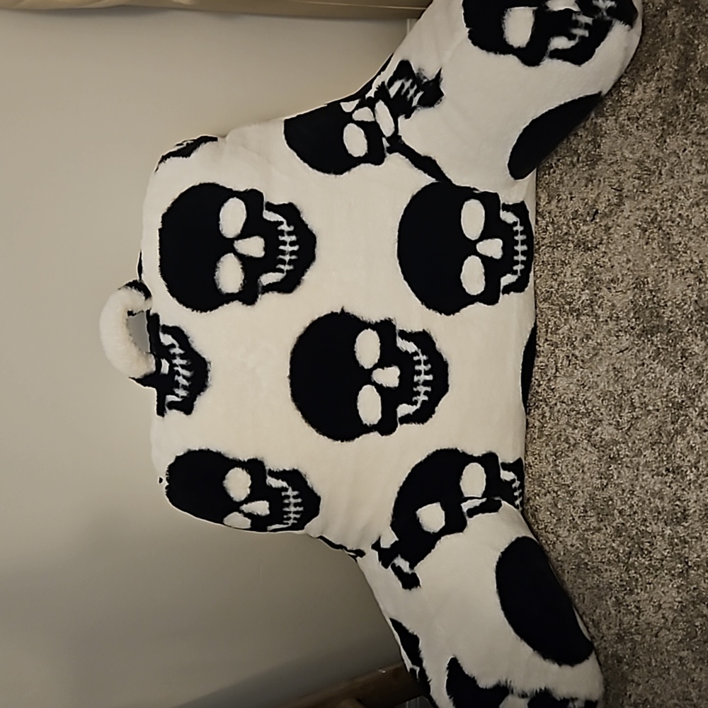 Rachel Zoe backrest faux fur pillow